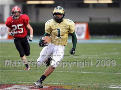 Thumbnail 3 in South Johnston vs. South Point (NCHSAA 3AA Final) photogallery.