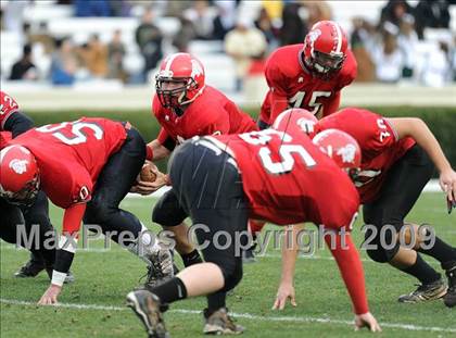 Thumbnail 3 in South Johnston vs. South Point (NCHSAA 3AA Final) photogallery.