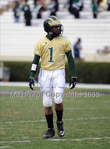 Thumbnail 1 in South Johnston vs. South Point (NCHSAA 3AA Final) photogallery.