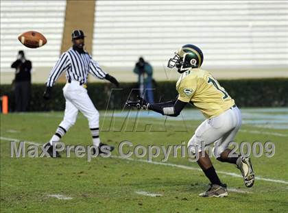 Thumbnail 2 in South Johnston vs. South Point (NCHSAA 3AA Final) photogallery.