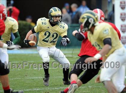 Thumbnail 1 in South Johnston vs. South Point (NCHSAA 3AA Final) photogallery.