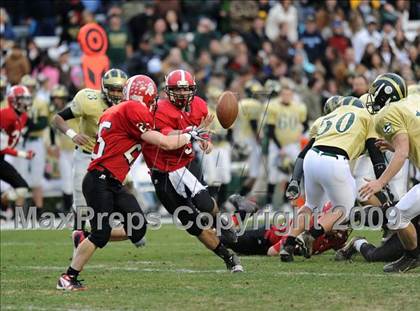 Thumbnail 1 in South Johnston vs. South Point (NCHSAA 3AA Final) photogallery.
