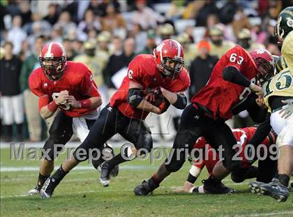 Thumbnail 2 in South Johnston vs. South Point (NCHSAA 3AA Final) photogallery.