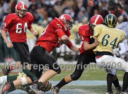 Thumbnail 1 in South Johnston vs. South Point (NCHSAA 3AA Final) photogallery.