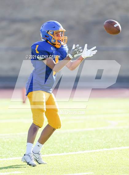 Thumbnail 1 in Freedom @ Foothill photogallery.