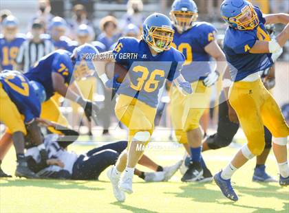 Thumbnail 1 in Freedom @ Foothill photogallery.