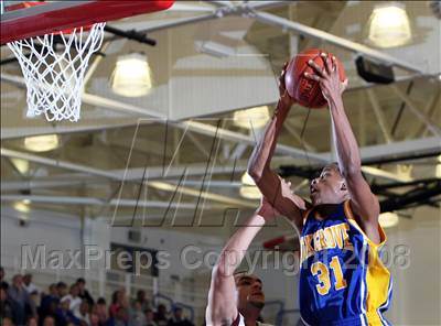 Thumbnail 2 in Piedmont Hills vs. Oak Grove (CIF CCS Playoffs) photogallery.