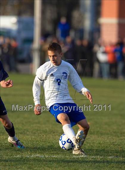 Thumbnail 3 in Brighton vs Maine-Endwell (NYSPHSAA Class A Semifinal) photogallery.