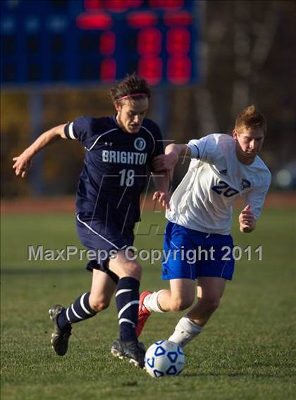 Thumbnail 3 in Brighton vs Maine-Endwell (NYSPHSAA Class A Semifinal) photogallery.