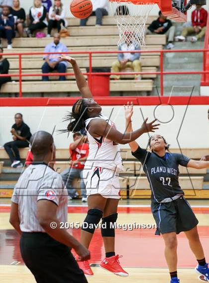 Thumbnail 1 in Plano West @ Cedar Hill photogallery.