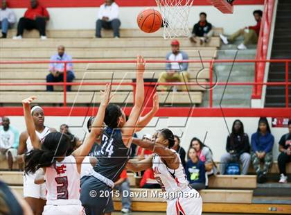 Thumbnail 1 in Plano West @ Cedar Hill photogallery.