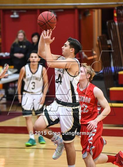 Thumbnail 2 in Redwood vs Concord (Rose City Classic) photogallery.