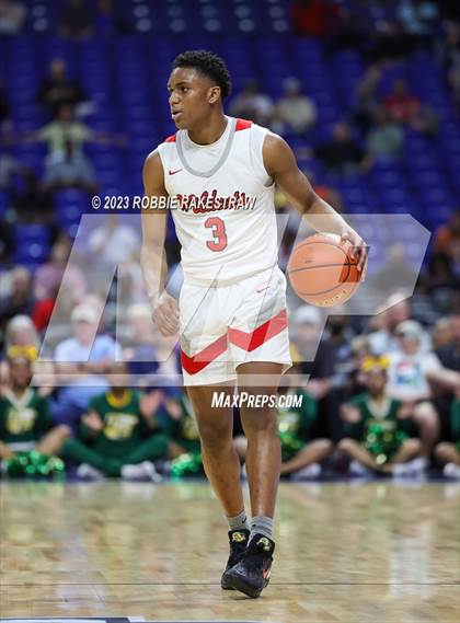 Thumbnail 1 in Lake Highlands vs. DeSoto (UIL 6A Basketball State Semifinal) photogallery.
