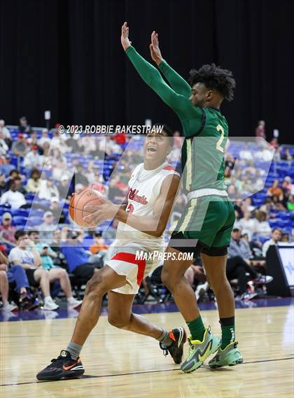 Thumbnail 2 in Lake Highlands vs. DeSoto (UIL 6A Basketball State Semifinal) photogallery.