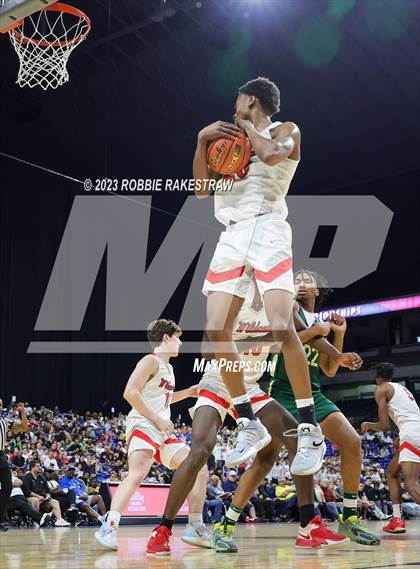 Thumbnail 3 in Lake Highlands vs. DeSoto (UIL 6A Basketball State Semifinal) photogallery.