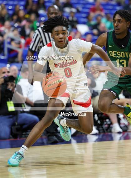 Thumbnail 3 in Lake Highlands vs. DeSoto (UIL 6A Basketball State Semifinal) photogallery.