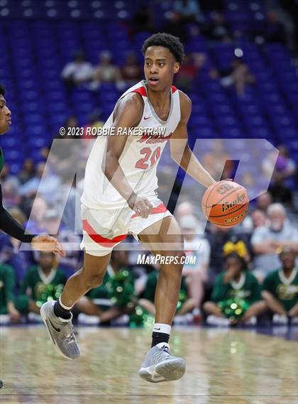 Thumbnail 3 in Lake Highlands vs. DeSoto (UIL 6A Basketball State Semifinal) photogallery.