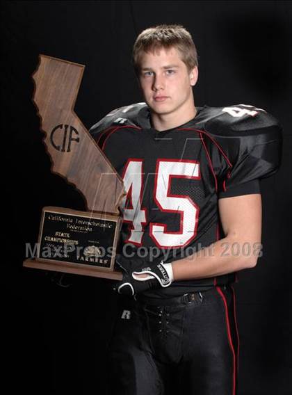 Thumbnail 1 in Centennial Award Photos (CIF State D1 Final) photogallery.