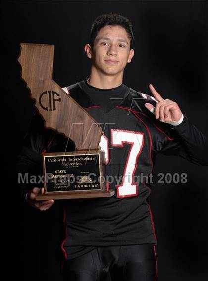 Thumbnail 1 in Centennial Award Photos (CIF State D1 Final) photogallery.