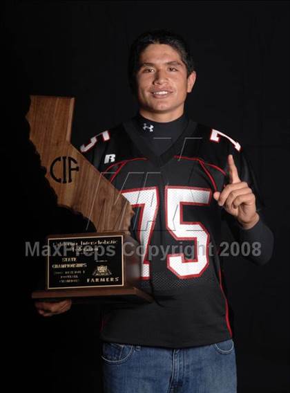 Thumbnail 3 in Centennial Award Photos (CIF State D1 Final) photogallery.