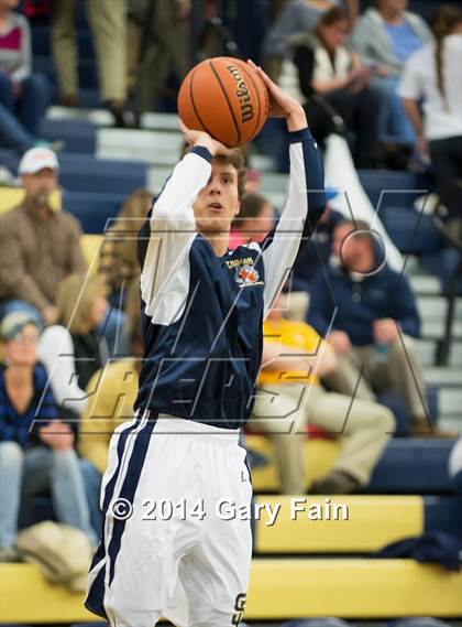 Thumbnail 2 in Notre Dame @ Soddy Daisy photogallery.