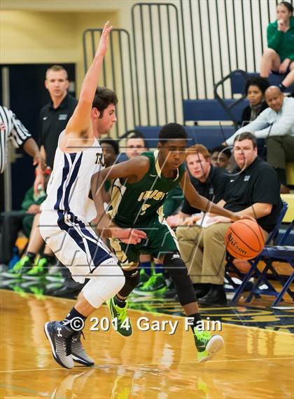Thumbnail 2 in Notre Dame @ Soddy Daisy photogallery.