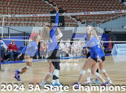 Thumbnail 1 in Valley Christian vs. Seton Catholic (AIA-3A Awards) photogallery.