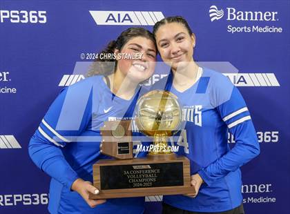 Thumbnail 3 in Valley Christian vs. Seton Catholic (AIA-3A Awards) photogallery.