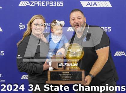 Thumbnail 3 in Valley Christian vs. Seton Catholic (AIA-3A Awards) photogallery.