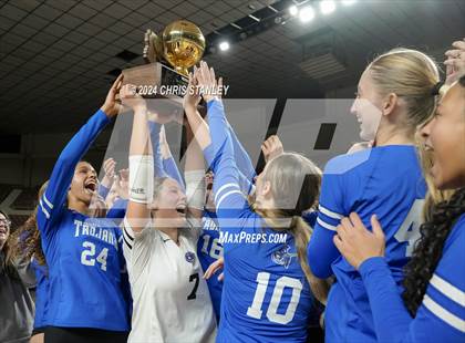 Thumbnail 2 in Valley Christian vs. Seton Catholic (AIA-3A Awards) photogallery.