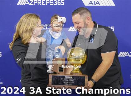Thumbnail 2 in Valley Christian vs. Seton Catholic (AIA-3A Awards) photogallery.