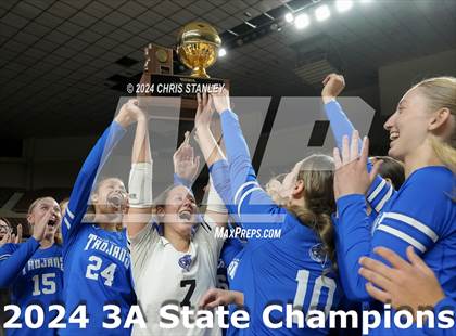 Thumbnail 1 in Valley Christian vs. Seton Catholic (AIA-3A Awards) photogallery.