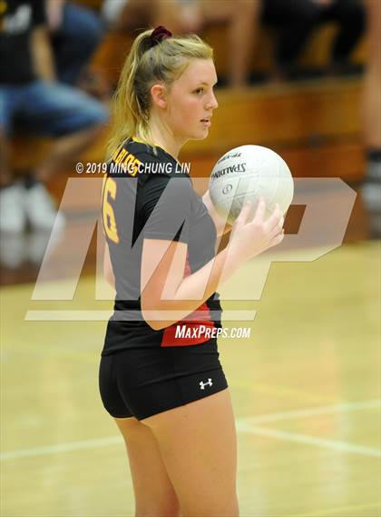 Thumbnail 1 in Mission Viejo @ Laguna Hills photogallery.