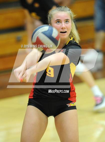 Thumbnail 1 in Mission Viejo @ Laguna Hills photogallery.