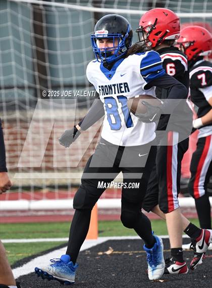 Thumbnail 3 in JV: Frontier @ Clarence photogallery.