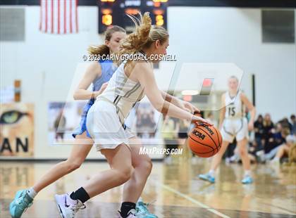 Thumbnail 2 in Swansboro @ Croatan photogallery.