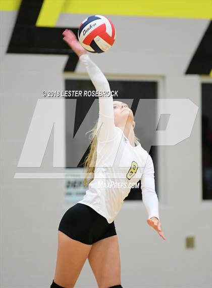 Thumbnail 2 in Palacios @ Yorktown (Yorktown South Texas Showdown) photogallery.