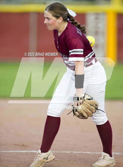 Thumbnail 2 in Lutcher @ E.D. White photogallery.