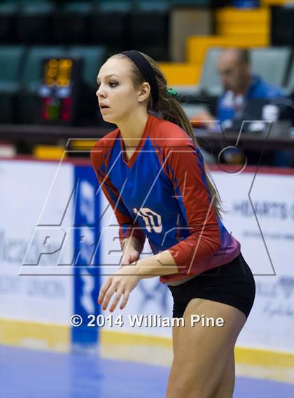 Thumbnail 3 in Eden vs. Broadalbin-Perth (NYSPHSAA Class C Pool Play) photogallery.