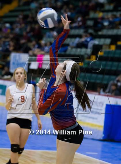 Thumbnail 2 in Eden vs. Broadalbin-Perth (NYSPHSAA Class C Pool Play) photogallery.