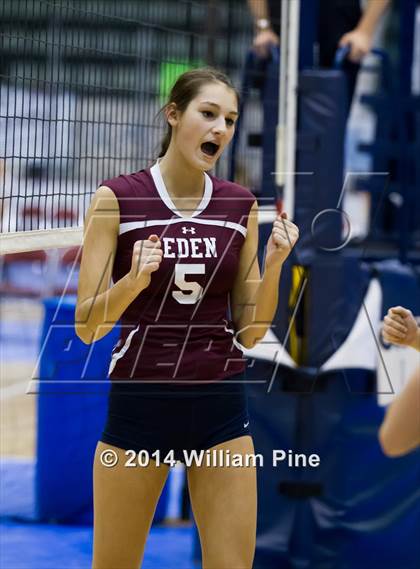 Thumbnail 3 in Eden vs. Broadalbin-Perth (NYSPHSAA Class C Pool Play) photogallery.