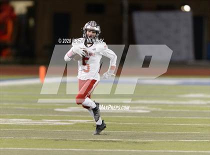 Thumbnail 3 in Loveland vs. Palmer Ridge (CHSAA 4A State Championship) photogallery.