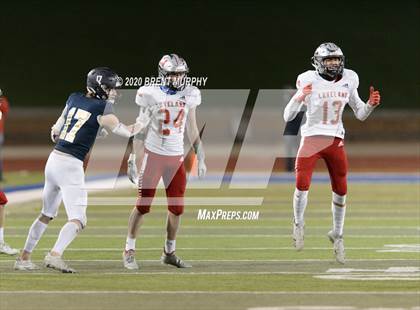 Thumbnail 3 in Loveland vs. Palmer Ridge (CHSAA 4A State Championship) photogallery.