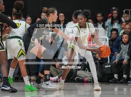 Thumbnail 1 in Archbishop Mitty vs. Ontario Christian (Sabrina Ionescu SI20 Showcase) photogallery.