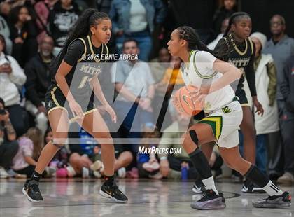 Thumbnail 2 in Archbishop Mitty vs. Ontario Christian (Sabrina Ionescu SI20 Showcase) photogallery.