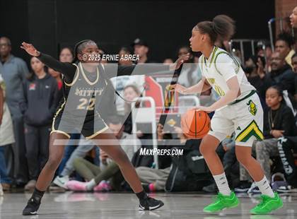 Thumbnail 1 in Archbishop Mitty vs. Ontario Christian (Sabrina Ionescu SI20 Showcase) photogallery.