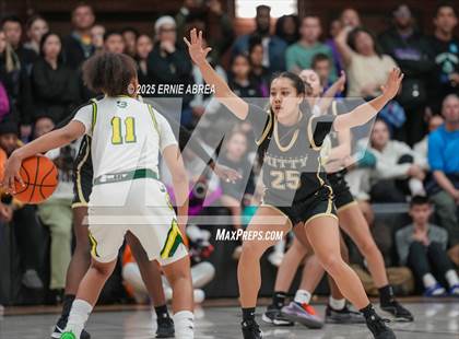 Thumbnail 2 in Archbishop Mitty vs. Ontario Christian (Sabrina Ionescu SI20 Showcase) photogallery.