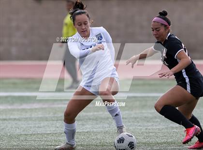 Thumbnail 1 in Bishop Amat vs. Etiwanda photogallery.