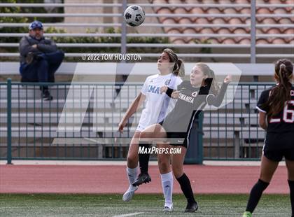Thumbnail 3 in Bishop Amat vs. Etiwanda photogallery.