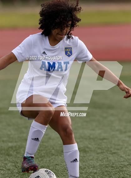 Thumbnail 2 in Bishop Amat vs. Etiwanda photogallery.
